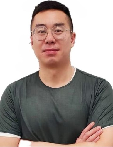 Huanyi (Alex) Zhang